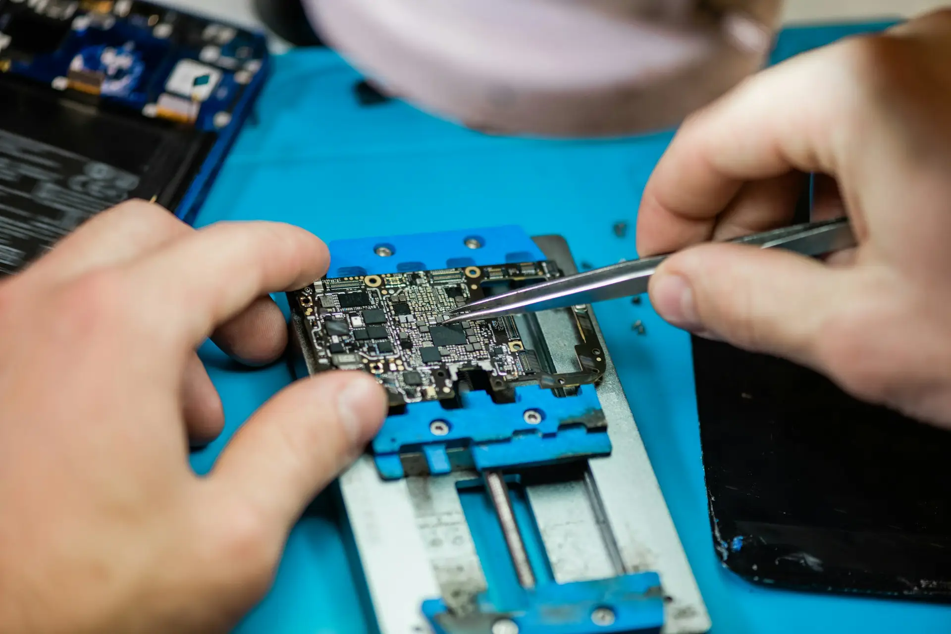 E-waste Dismantling Unit